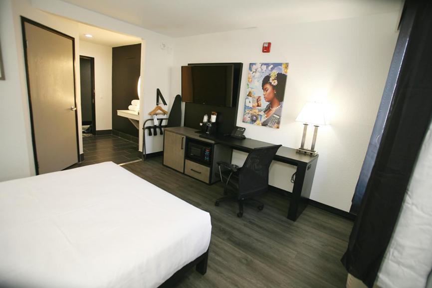 La Quinta By Wyndham Des Moines West Clive Hotel Buitenkant foto