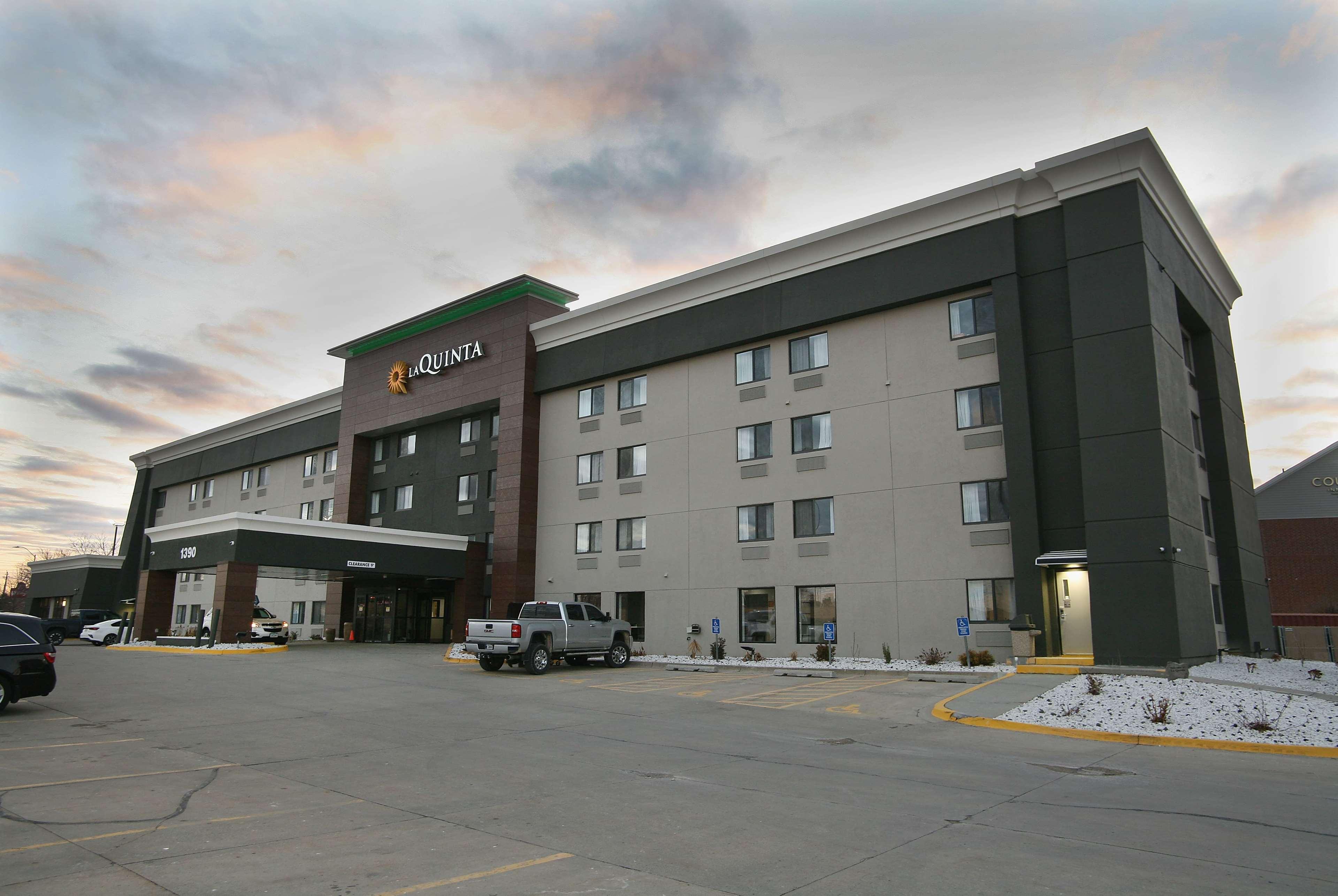 La Quinta By Wyndham Des Moines West Clive Hotel Buitenkant foto