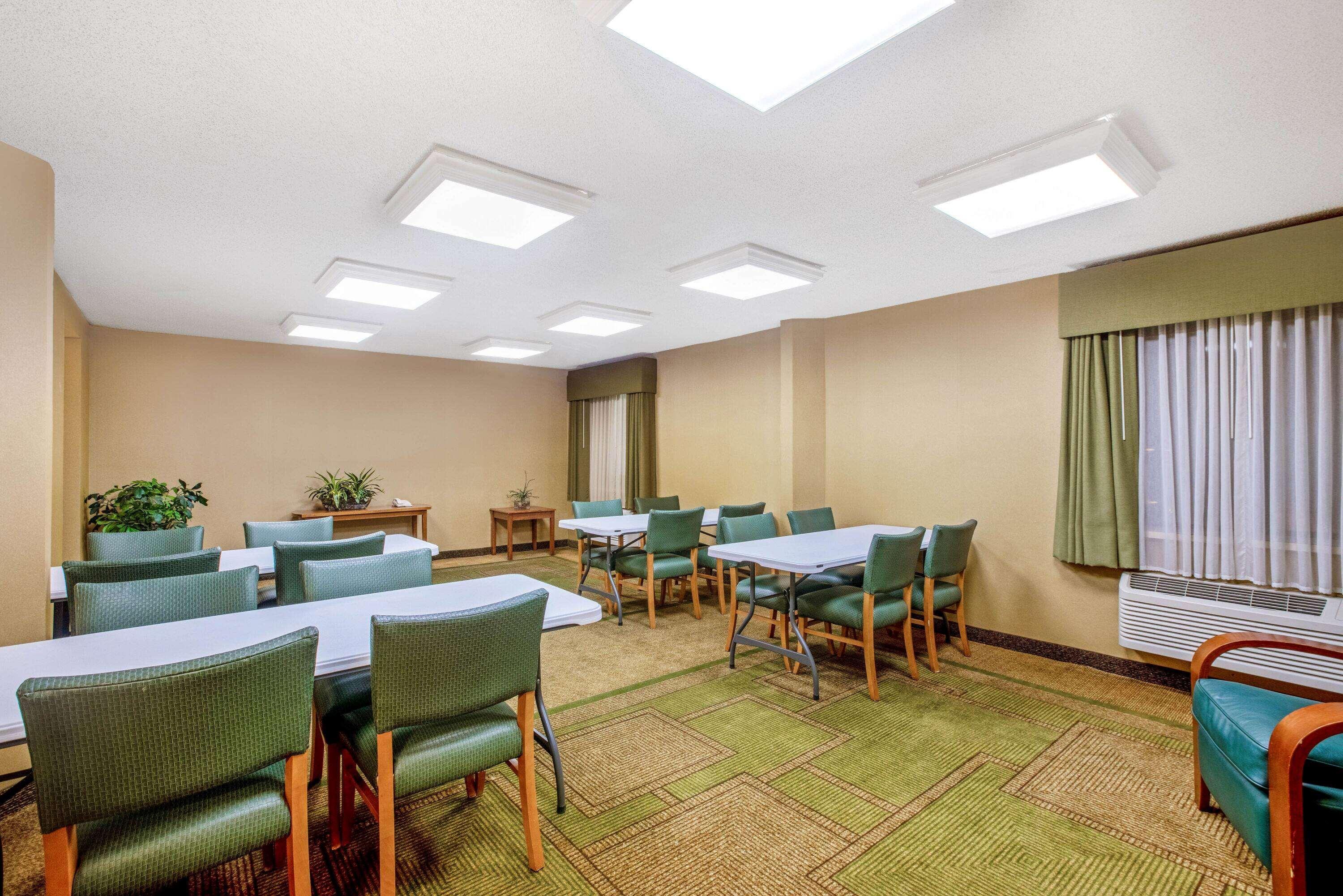 La Quinta By Wyndham Des Moines West Clive Hotel Buitenkant foto