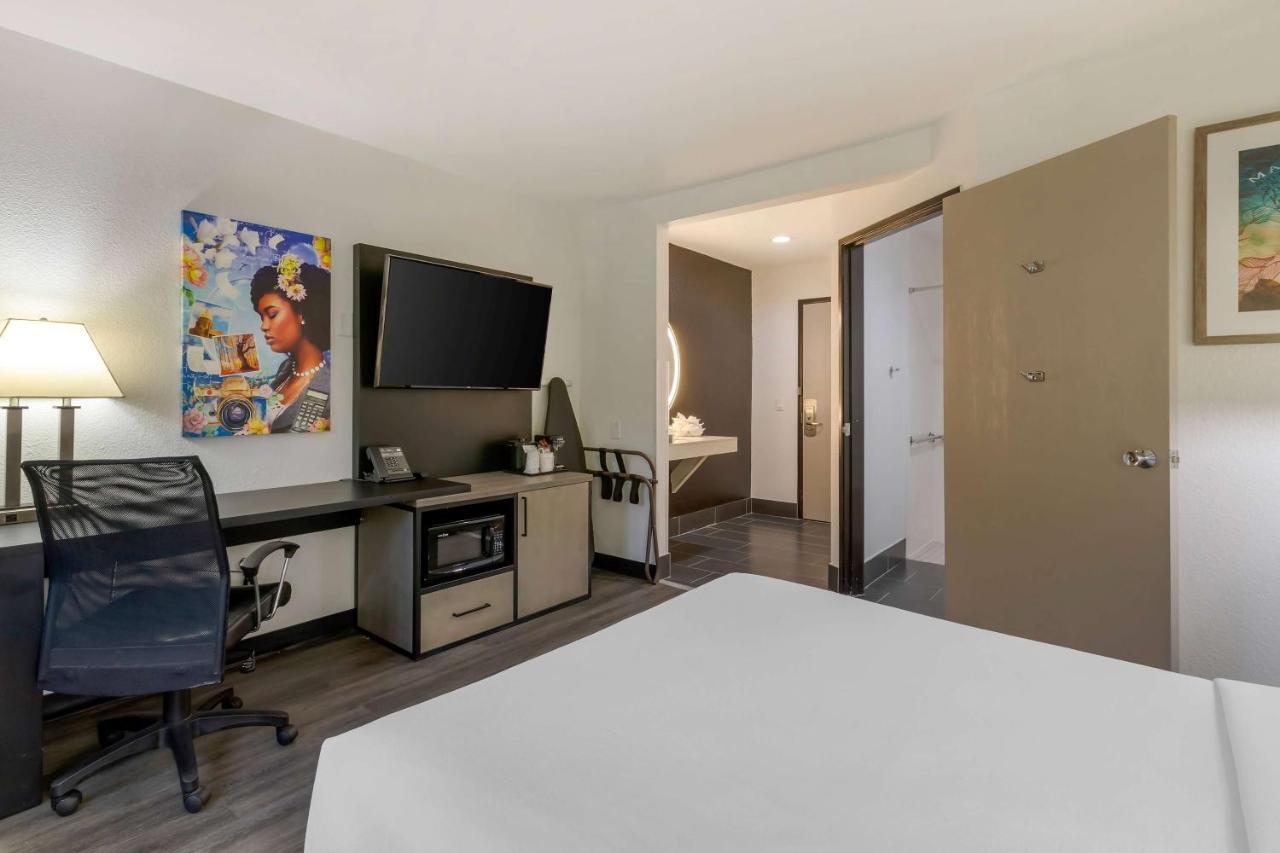 La Quinta By Wyndham Des Moines West Clive Hotel Buitenkant foto